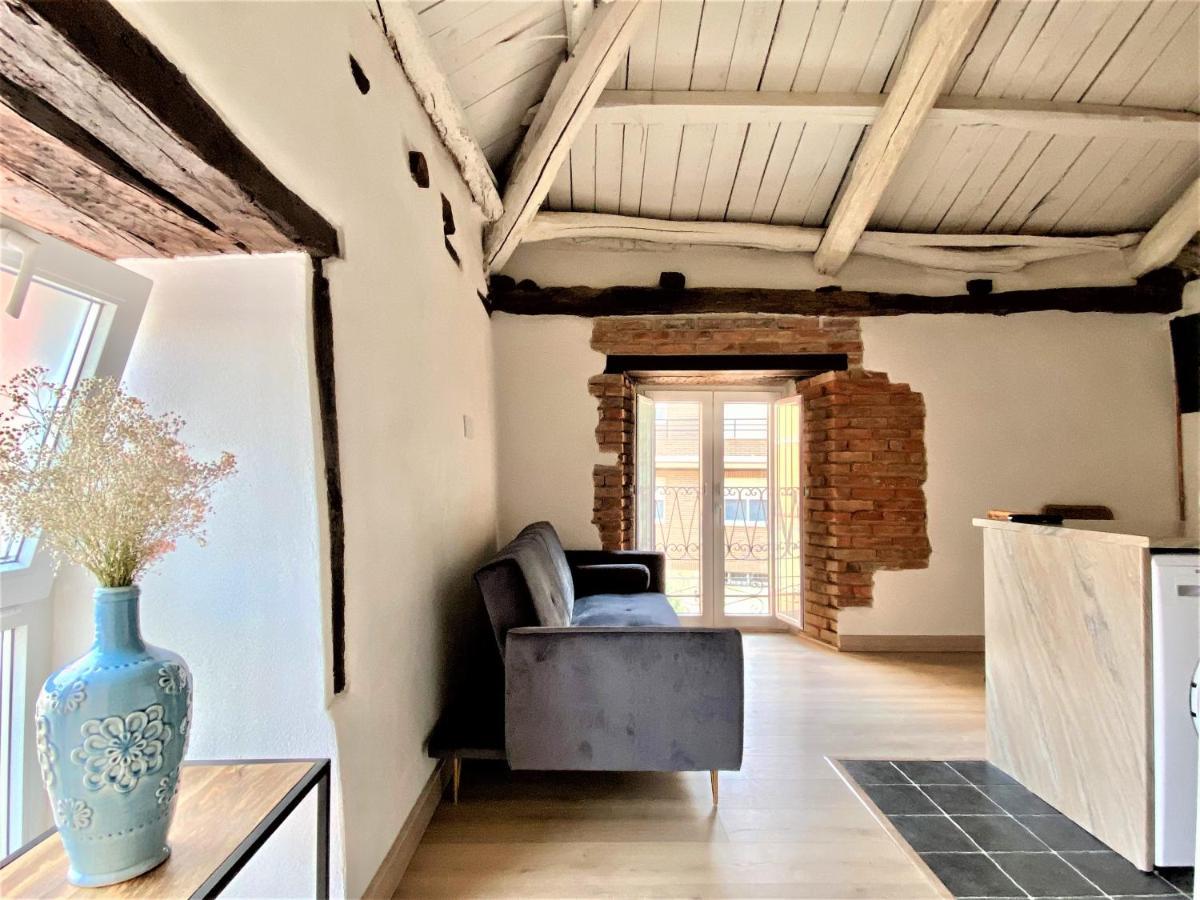 Vut Domus Aurea Apartment Astorga Ngoại thất bức ảnh